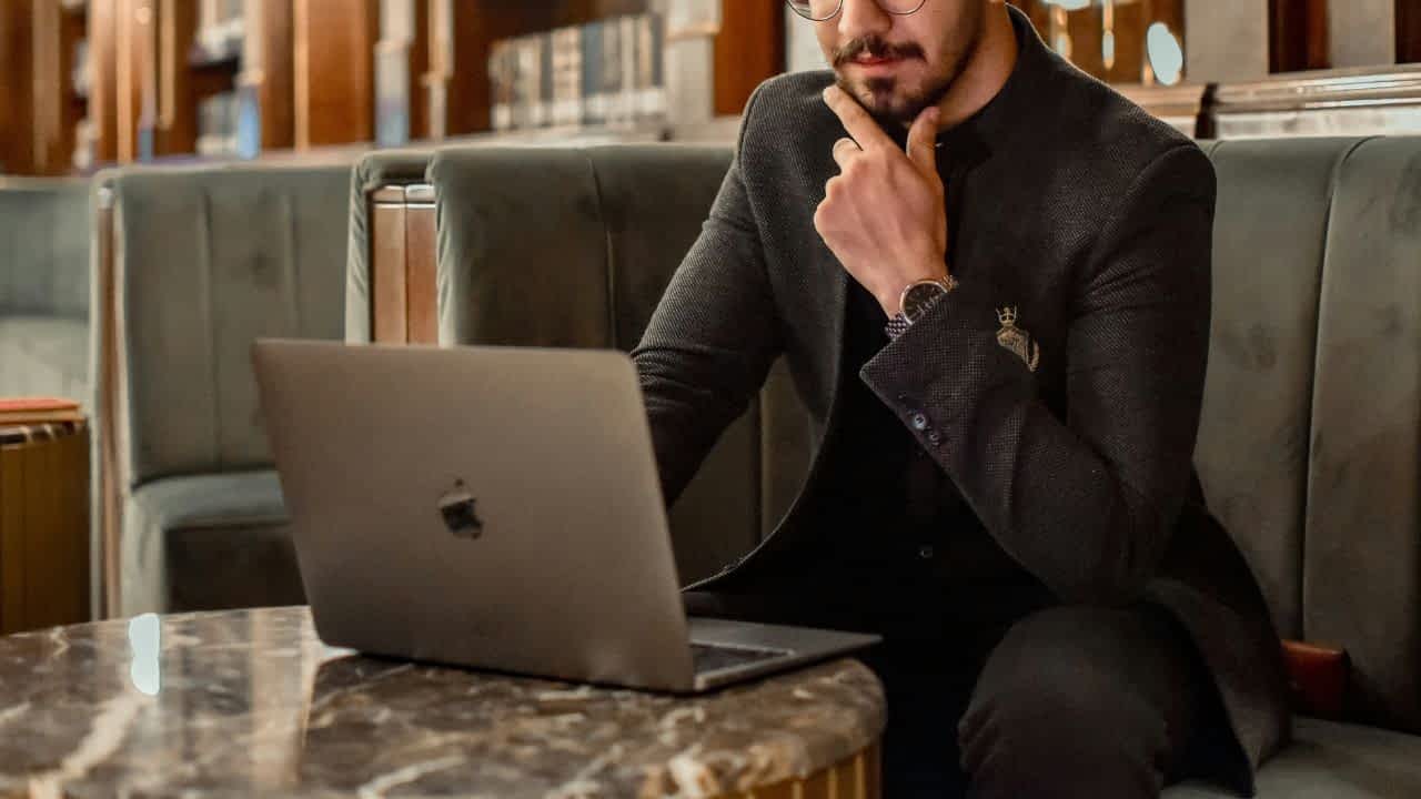 Consultoria Jurídica Online: O Que É e Vantagens